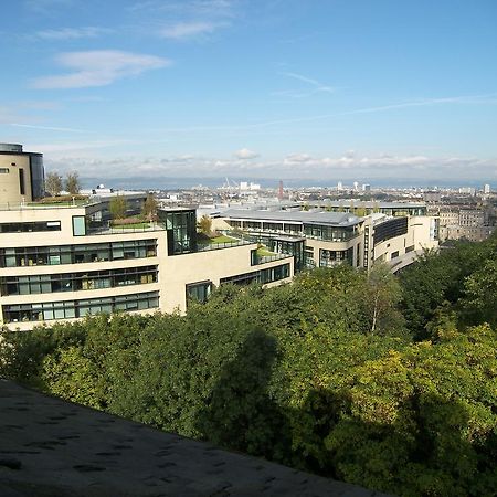 Central Calton Hill What A View Edimburgo Habitación foto